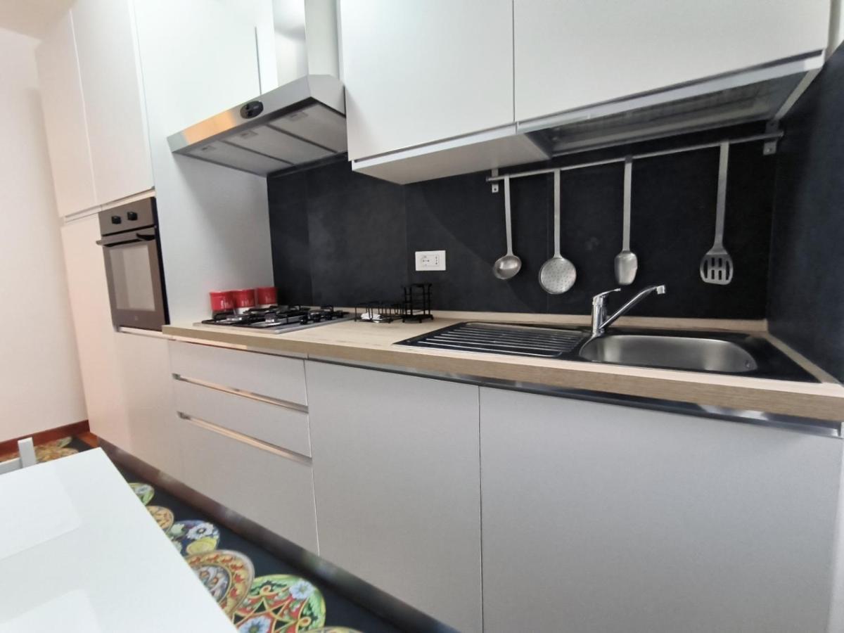 Re Federico II Apartman Catania-Fontanarossai nemzetközi repülőtér Kültér fotó