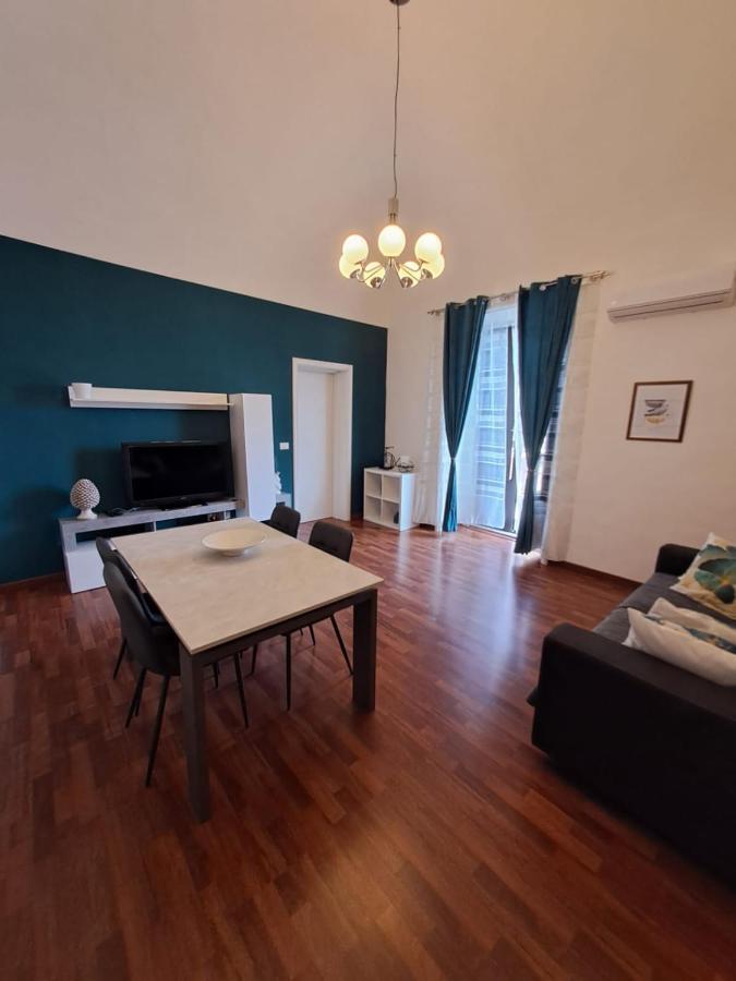 Re Federico II Apartman Catania-Fontanarossai nemzetközi repülőtér Kültér fotó