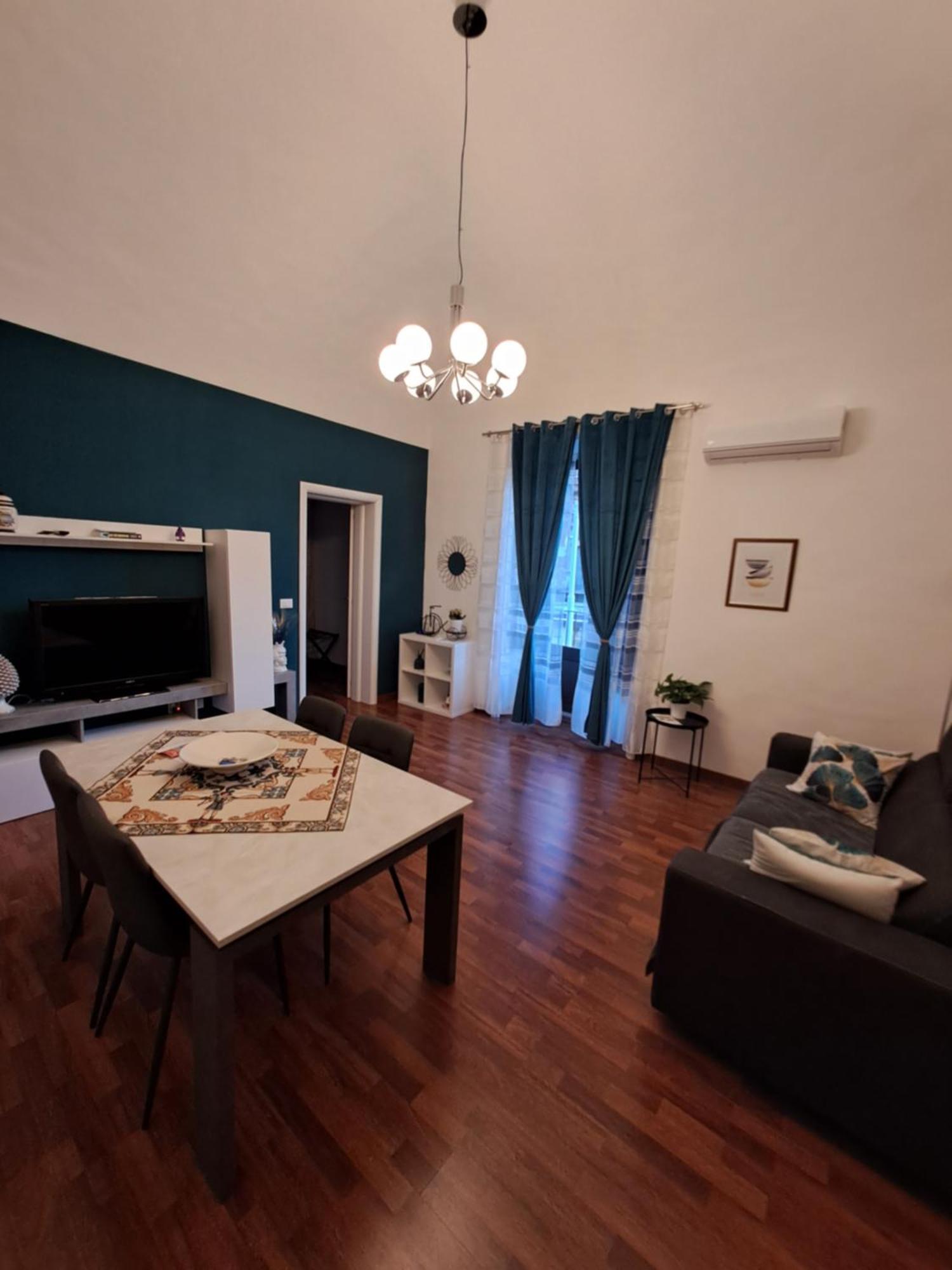Re Federico II Apartman Catania-Fontanarossai nemzetközi repülőtér Kültér fotó
